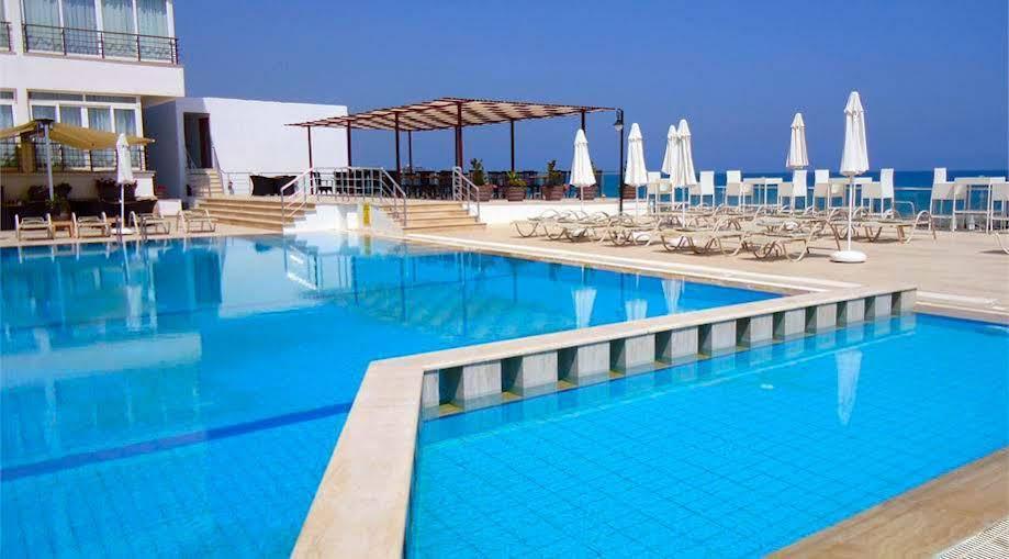 Ada Beach Hotel Karavász Kültér fotó
